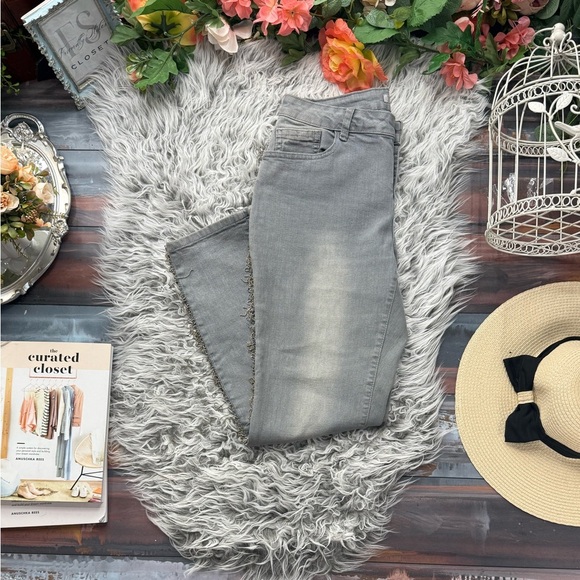 Boston Proper Gray Tassel Jeans - Picture 3 of 11